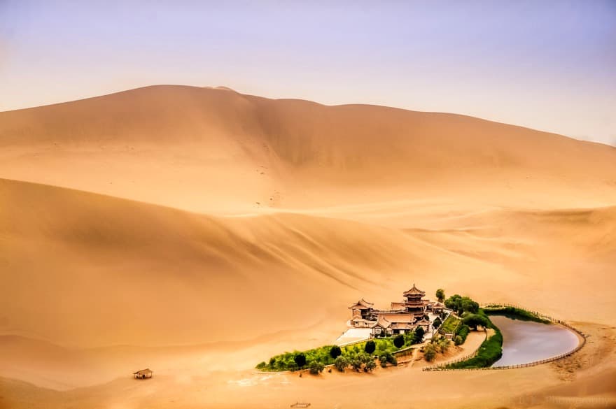 Dune Mingsha e Lago della Mezzaluna